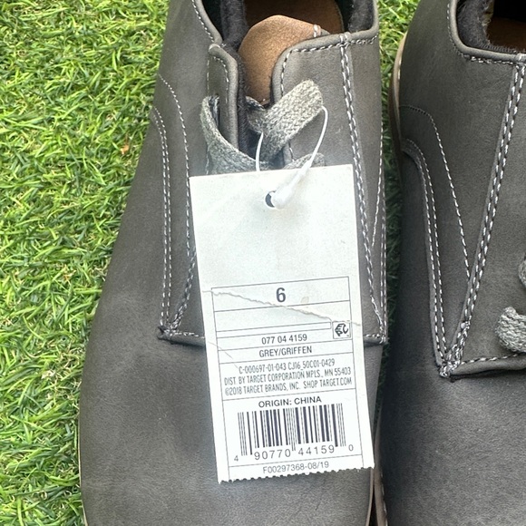 Cat & Jack big boy Black Oxfords - Picture 2 of 3